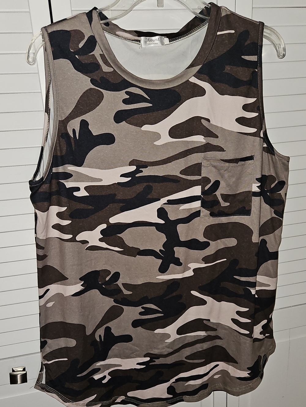 HOUNT CAMO SLEEVELESS T-SHIRT SZ XL